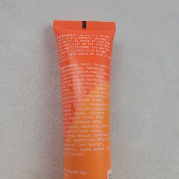 NWT Carpe sweat absorbing face lotion - Picture 2 of 3